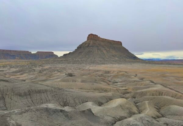 The Splendor of Factory Butte: A Comprehensive Hiking Guide