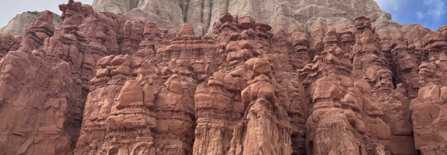 A Journey to Goblin’s Lair: Your Ultimate Guide to Hiking in Goblin Valley