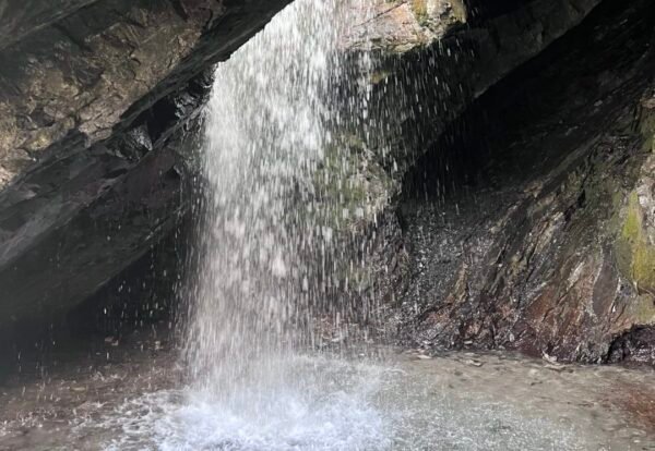 Ultimate Hiker’s Guide to Donut Falls, Utah