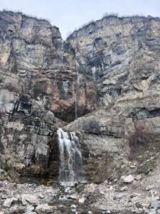 Complete Guide to Hiking Stewart Falls, Utah: Embrace the Beauty