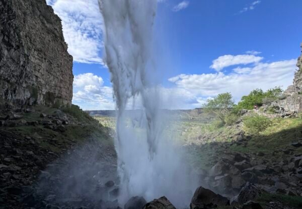 A Guide to Hiking Perrine Coulee Falls Near Twin Falls, Idaho