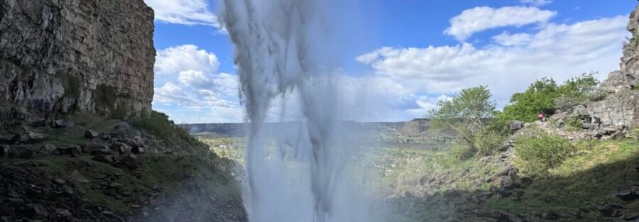 A Guide to Hiking Perrine Coulee Falls Near Twin Falls, Idaho