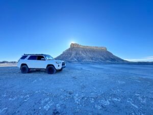 Best Hikes in Hanksville, Utah: A Guide to Top Scenic Spots