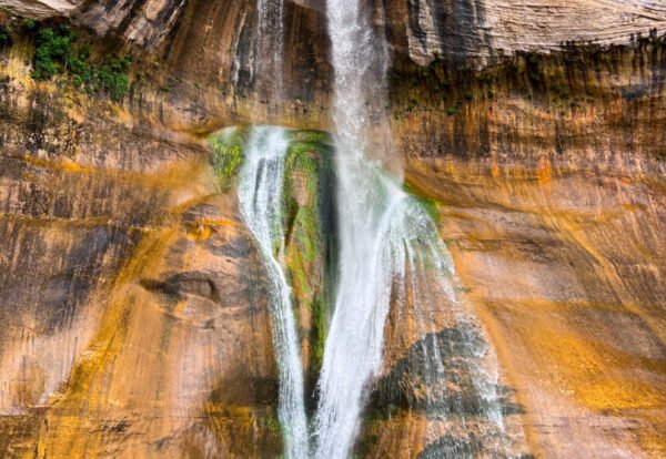 Lower Calf Creek Falls