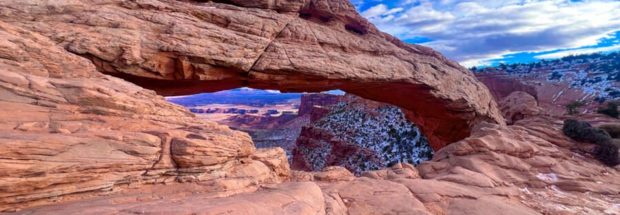 A Complete Guide to Mesa Arch in Canyonlands National Park