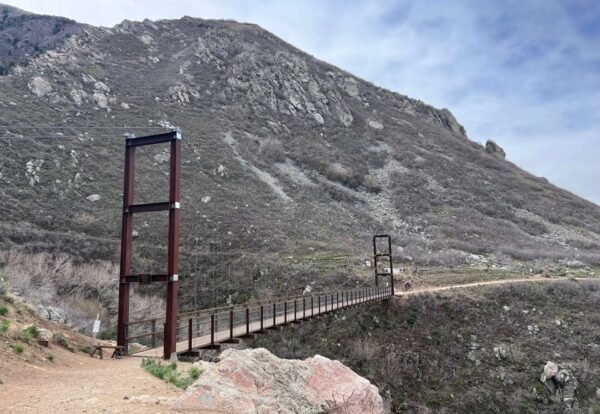 A Hiker’s Guide to Bear Creek Suspension Bridge: A Scenic Hike in Draper, Utah