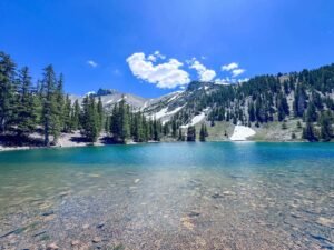 Guide to Hiking Bristlecone and Alpine Lakes Loop in Great Basin National Park