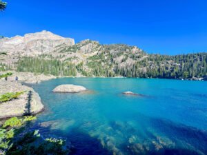 Hiking the Four Lake Loop Trail: Your Ultimate Guide to Exploring Rocky Mountain National Park