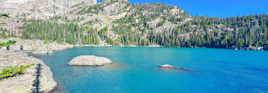 Hiking the Four Lake Loop Trail