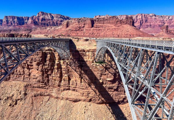 Exploring Navajo Bridge: Your Ultimate Guide to Visiting Glen Canyon National Recreation Area
