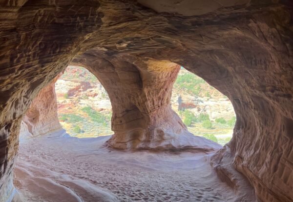 Your Guide to Hiking the Sand Caves in Paria Canyon-Vermilion Cliffs Wilderness Area Near Kanab, Utah