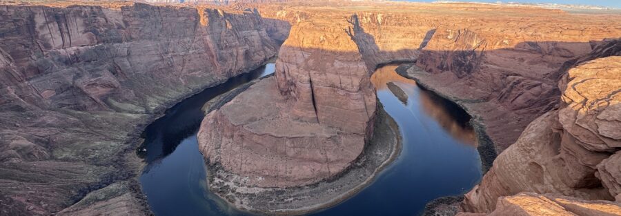 Your Ultimate Guide to Hiking Horseshoe Bend in Glen Canyon National Recreation Area