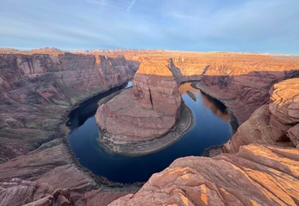 Your Ultimate Guide to Hiking Horseshoe Bend in Glen Canyon National Recreation Area