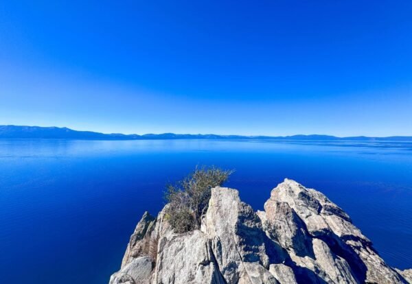 Guide to Hiking Cave Rock Near South Lake Tahoe: A Scenic Adventure