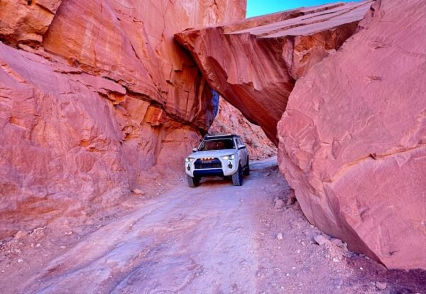 Off-Roading Long Canyon OHV Route: A Scenic Desert Escape