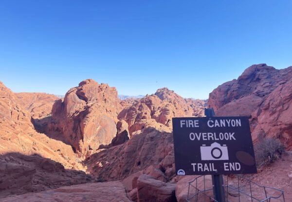 Hiking Rainbow Vista Trail – A Colorful Escape in Valley of Fire