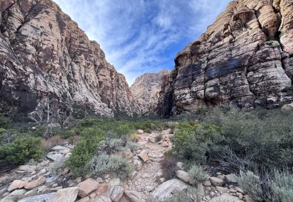 Hiking Ice Box Canyon Trail
