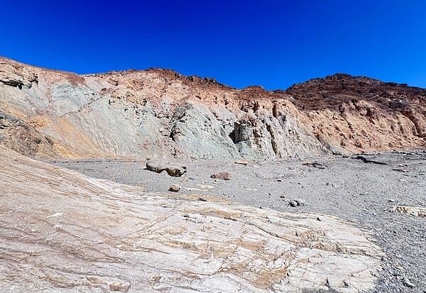 Hiking Mosaic Canyon Trail in Death Valley
