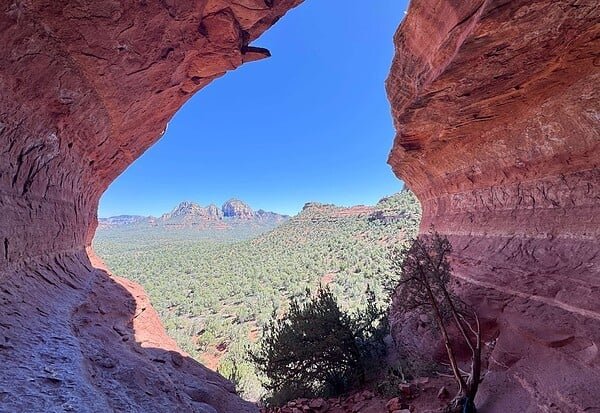 Entrance to Birthing Cave in Sedona red rocks