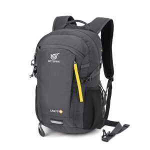 SKYSPER 20L hiking daypack in use on mountain hike
