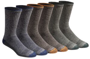 Dickies Dri-Tech crew socks for budget hiking